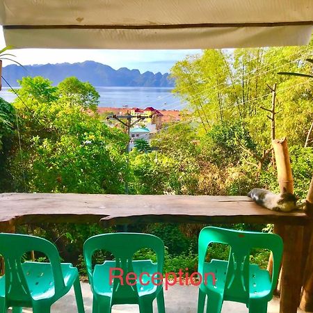 Bayview Coron Kawa Resort Buitenkant foto
